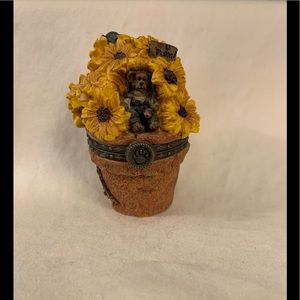 Boyds Bears & Friends Potter B Bloomberry with Nibbles Treasure Box